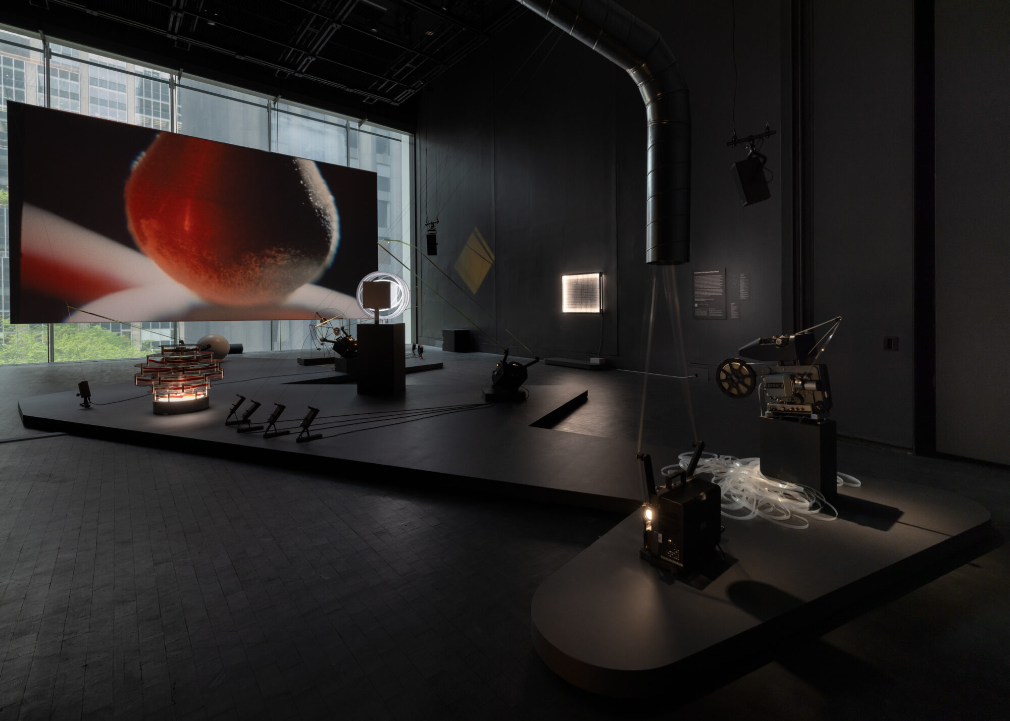 Rosa Barba: The Ocean of One's Pause | Esther Schipper